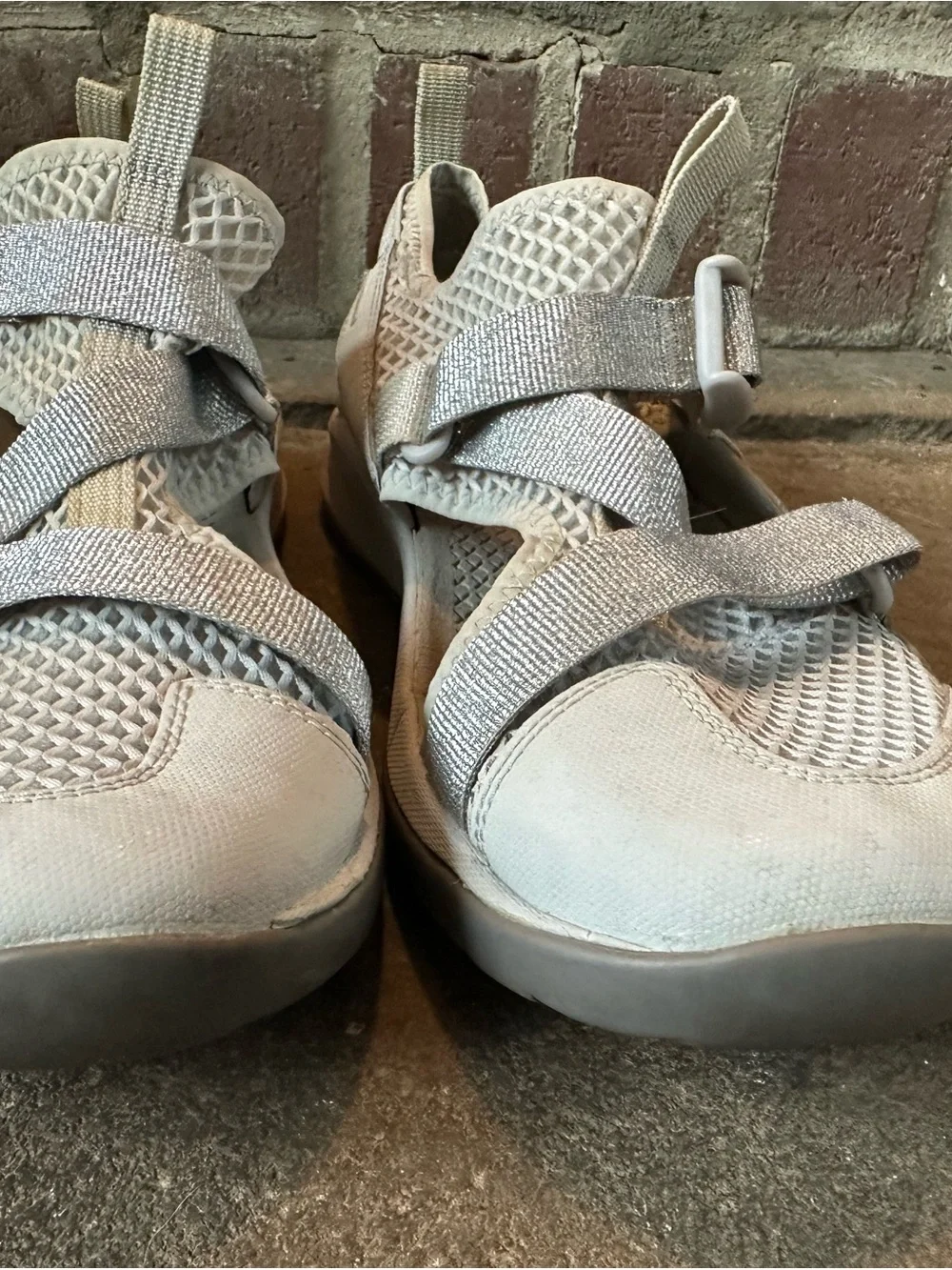 Chaco Women Light Gray Mesh Strap Sneakers